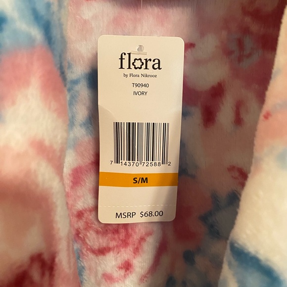 Floral Fleece Robe - Picture 7 of 7